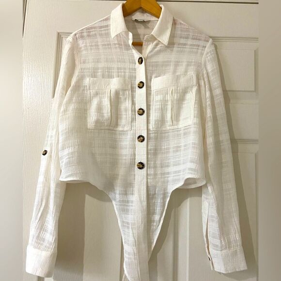 EXPRESS Tie Waist Button Down Top - Picture 4 of 9